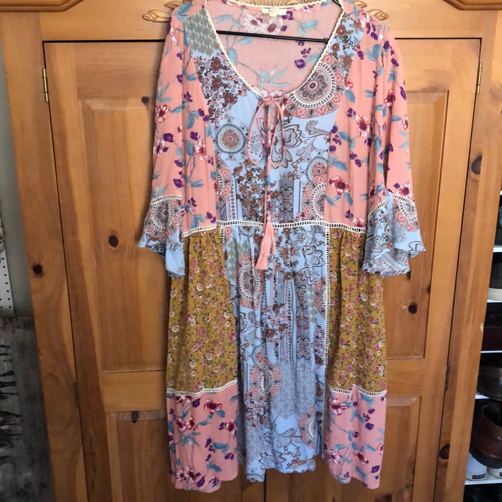 Colorful long tunic top